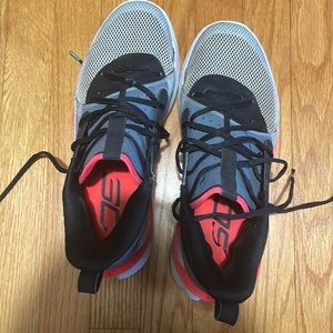 Curry Basketball Shoes